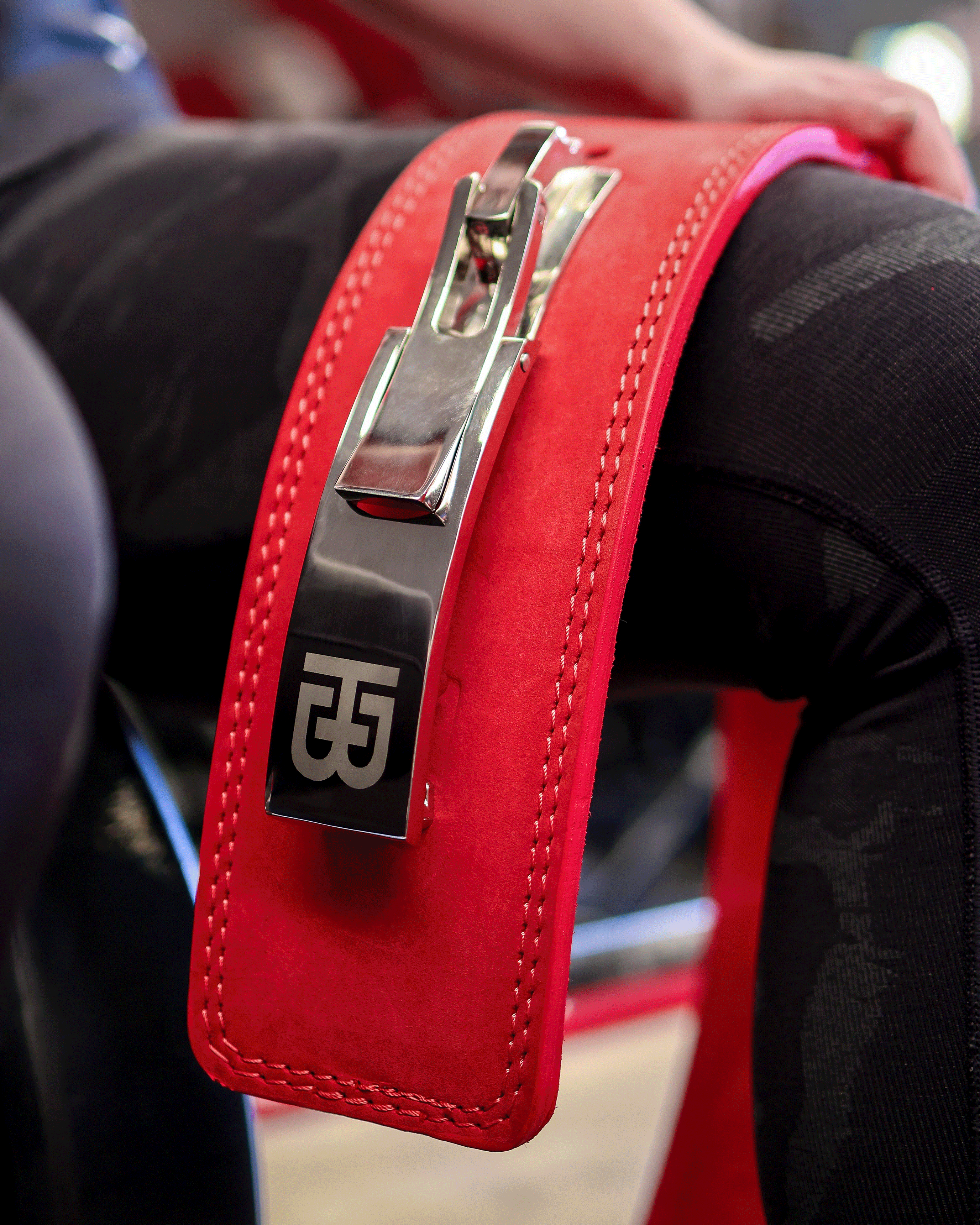 Lever Belt 10mm Classic Red