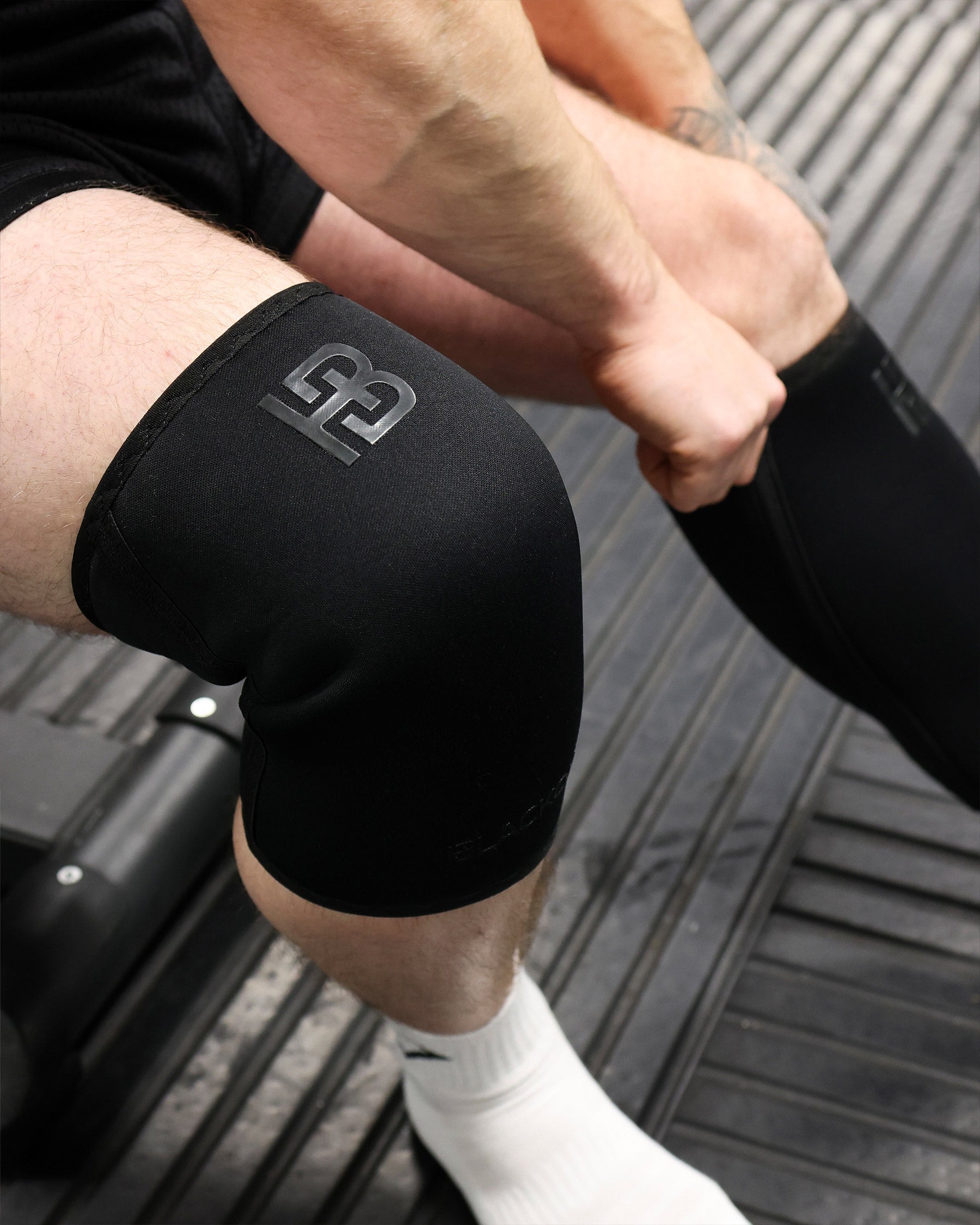 MVPRO Knee Sleeves 7mm Blackout