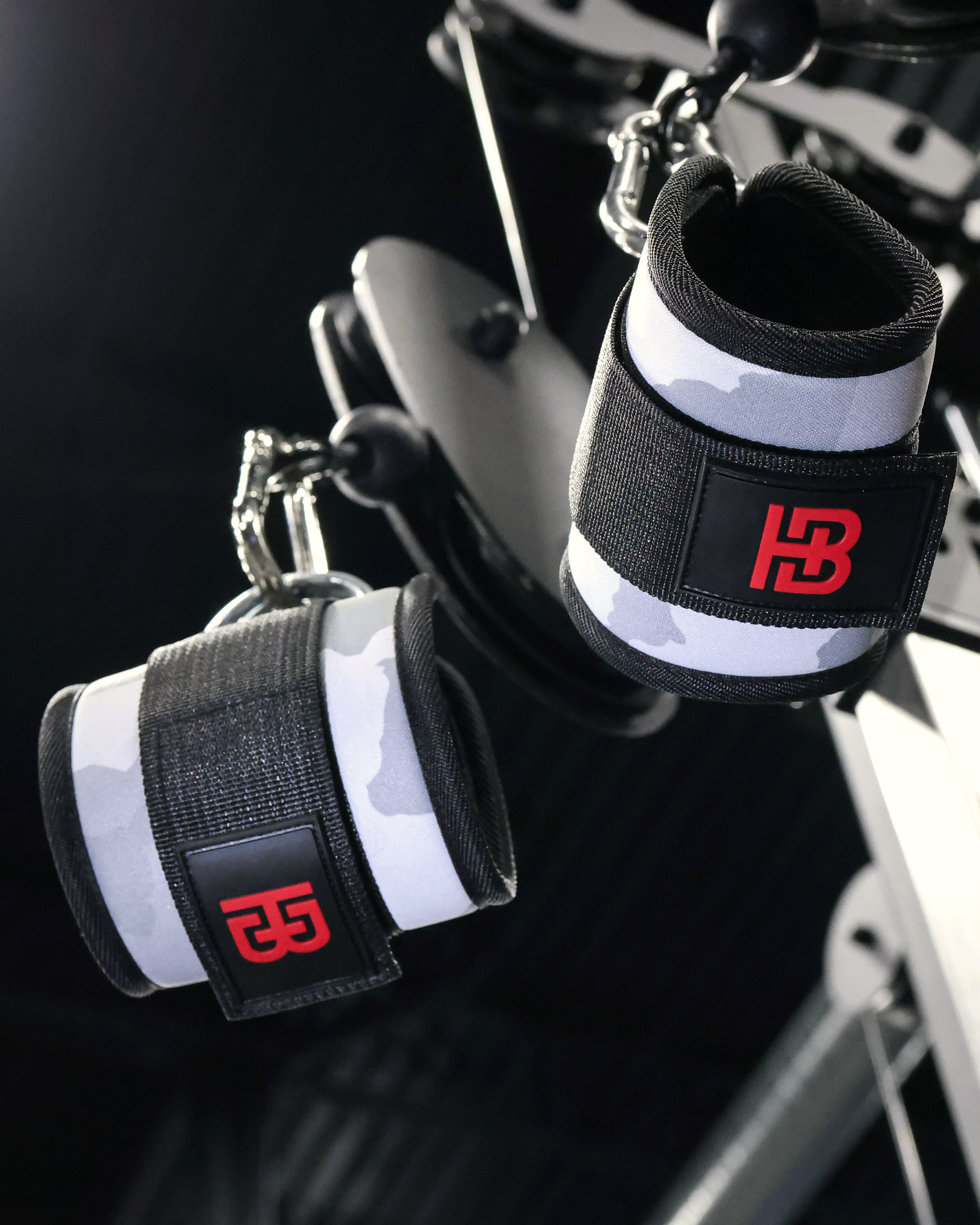 Neoprene Lifting Cuffs Winter White
