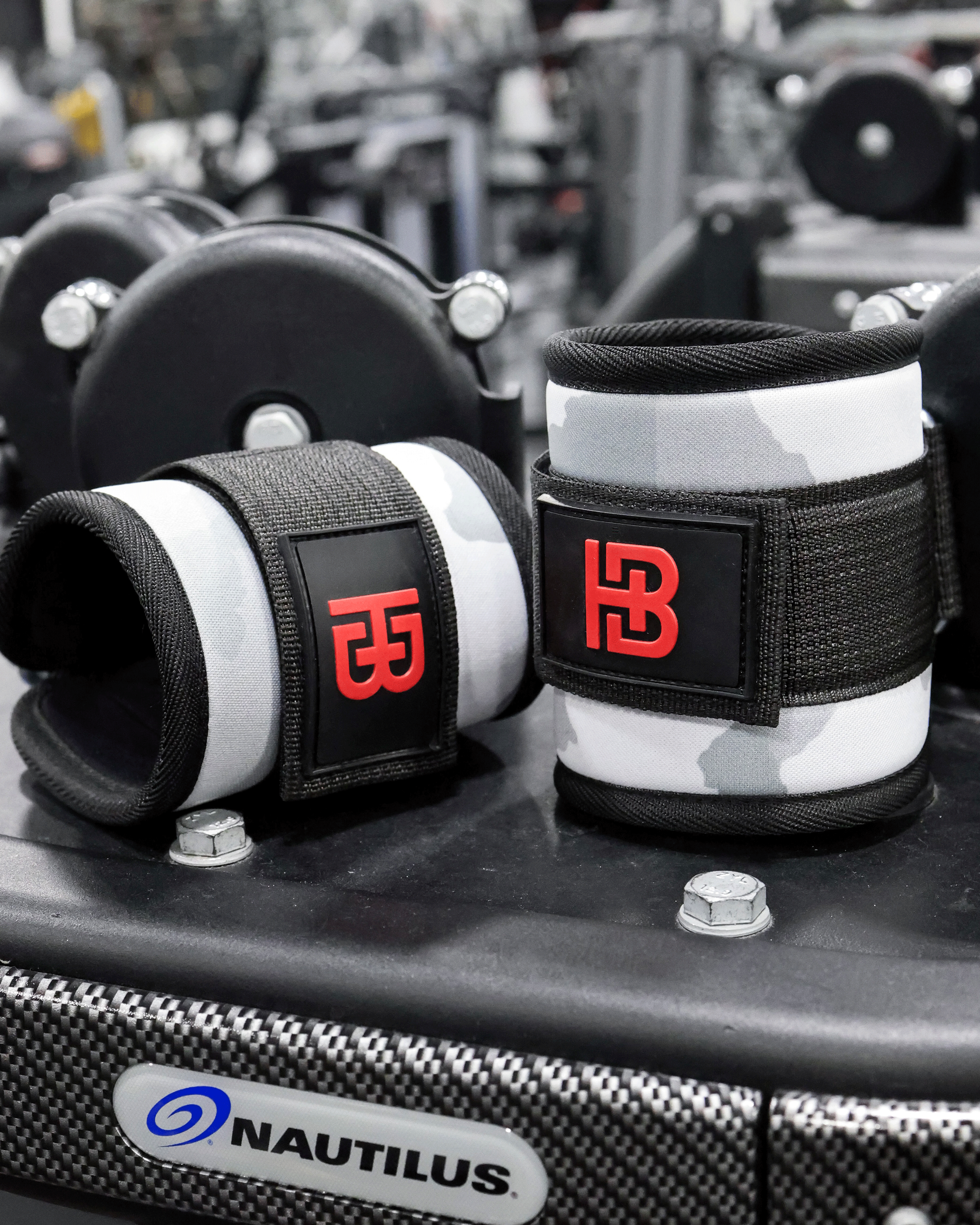 Neoprene Lifting Cuffs Winter White