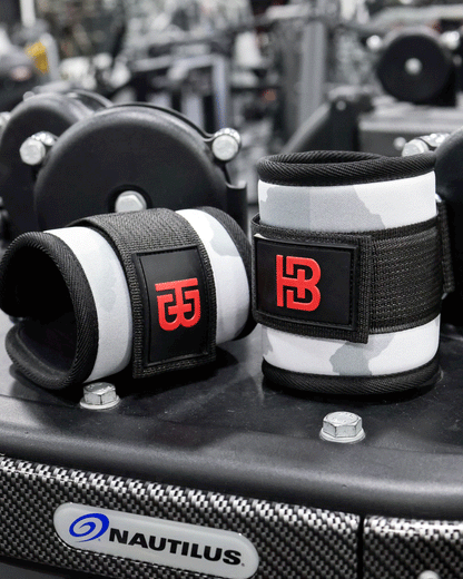 Neoprene Lifting Cuffs Winter White